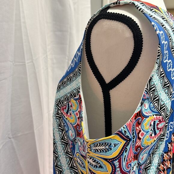 Maggy L Tank Dress Size 18 Vibrant Color Pattern 35" Length 22" Bust - Picture 8 of 8